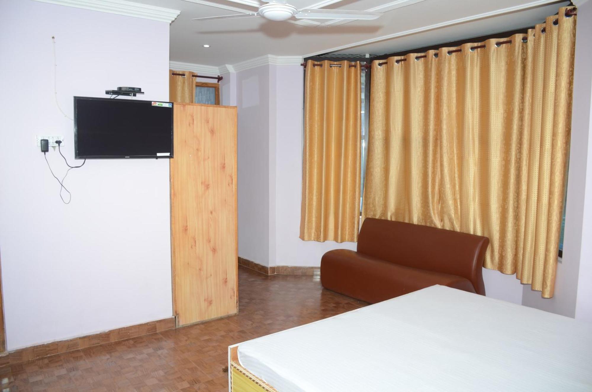 Hotel Alpine View Sarāhan Exterior photo